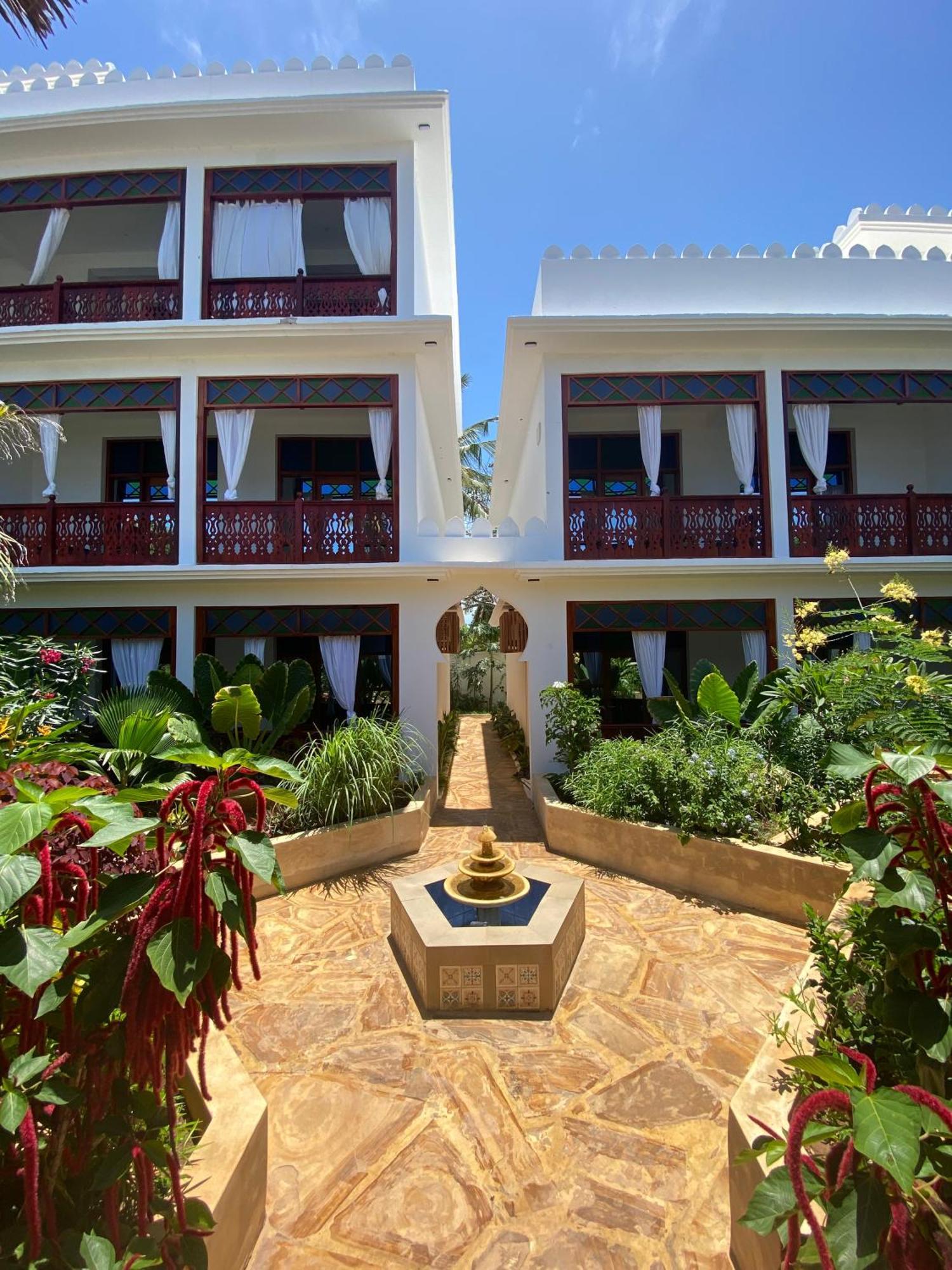 Tasneem Islamic Luxury Suites Jambiani  Εξωτερικό φωτογραφία